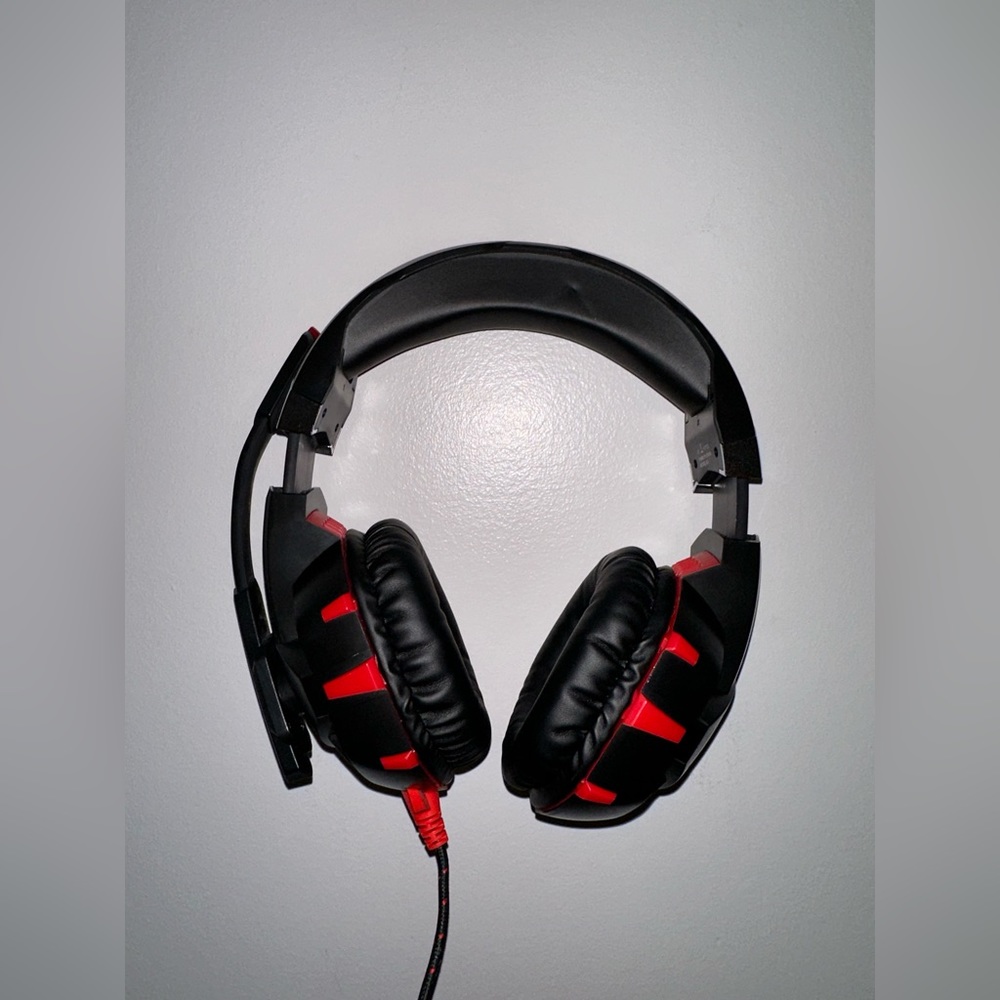 Run Mus K2 Pro High Performance Surround Gaming Headset For Ps4 Xbox One and PC.